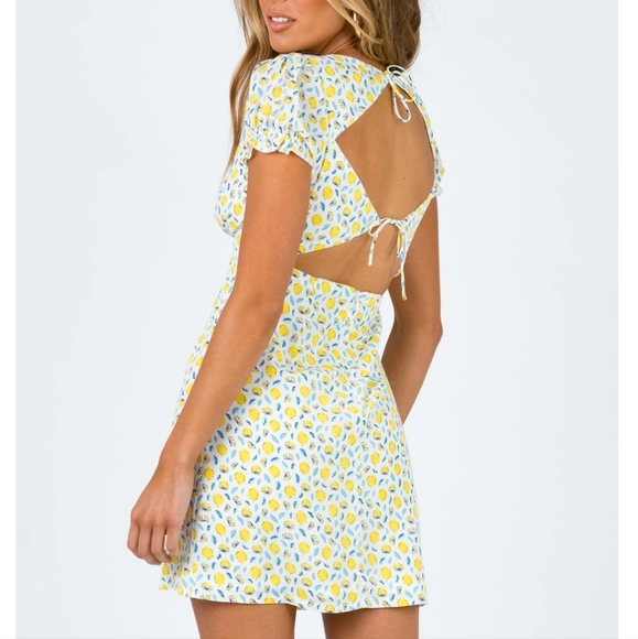 Princess Polly Dresses & Skirts - Princess Polly Lemon Print Open Back Mini Dress Size 10